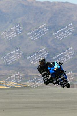 media/May-15-2022-SoCal Trackdays (Sun) [[33a09aef31]]/Turn 9 (11am)/